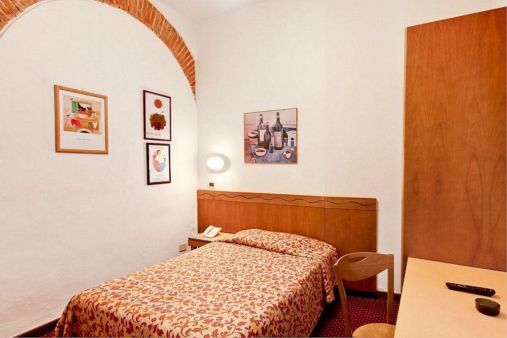 Hotel Nuova Italia Florença Exterior foto